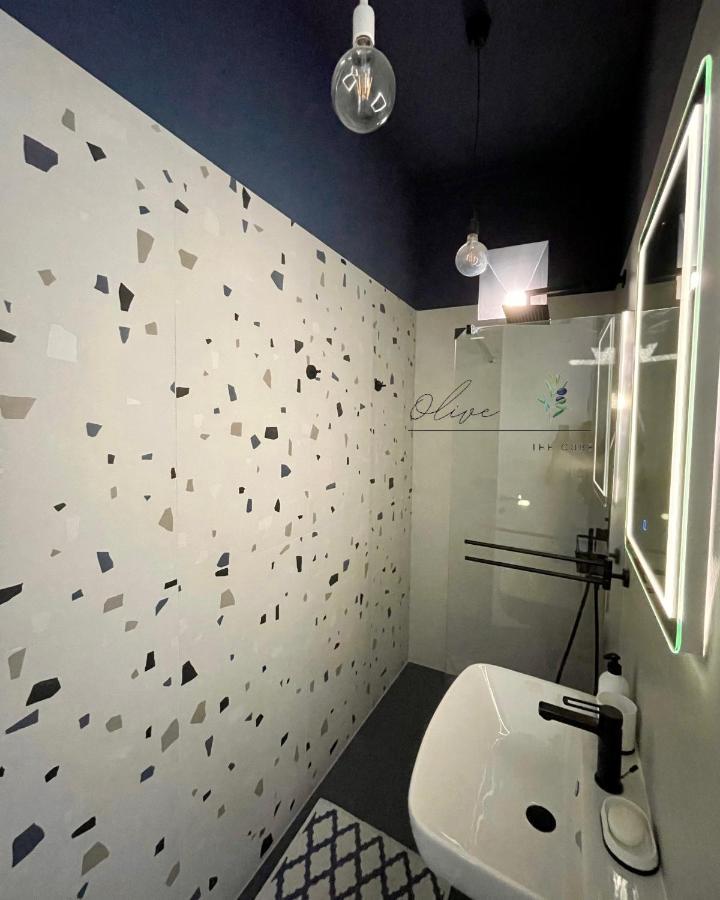 The Cube Pisak